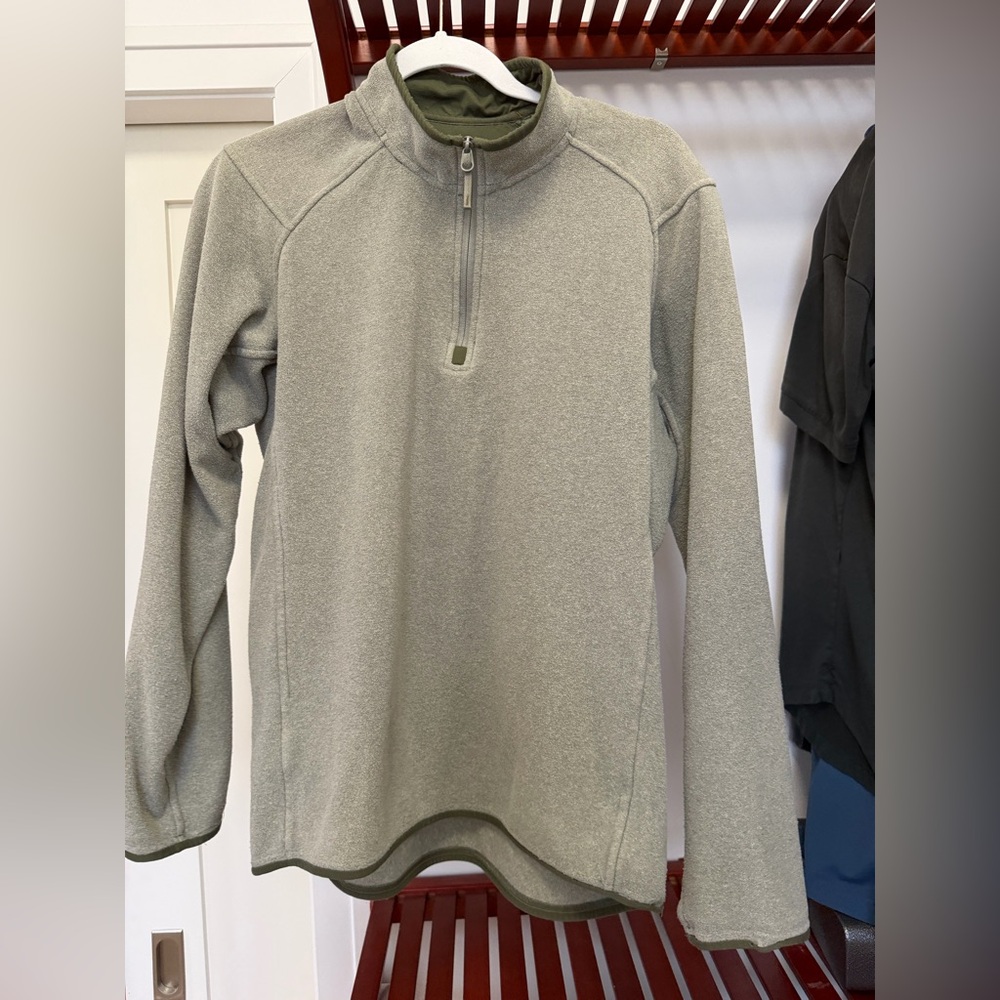 Arc'teryx Men's Green Zip-Up Sweater